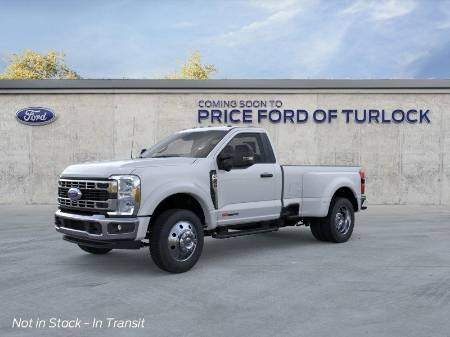 2026 Ford Super Duty F-450 DRW XLT