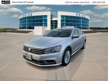 2016 Volkswagen Passat 1.8T SE