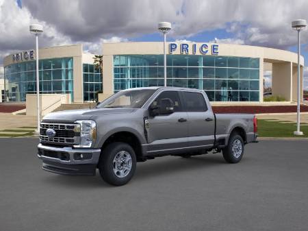 2026 Ford Super Duty F-250® XLT