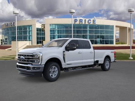 2026 Ford Super Duty F-350® XLT