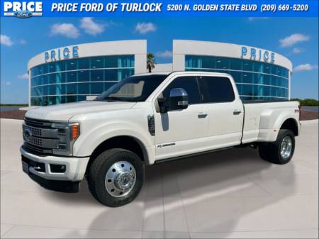 2019 Ford Super Duty F-450 DRW Platinum