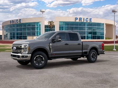 2027 Ford Super Duty F-350® XLT
