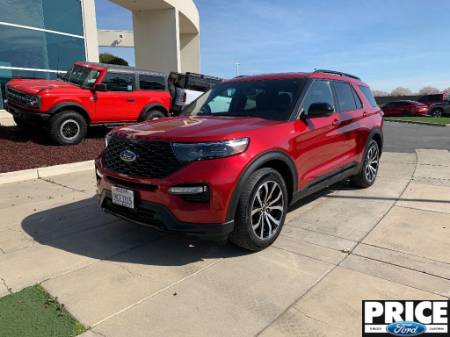 2022 Ford Explorer ST-Line